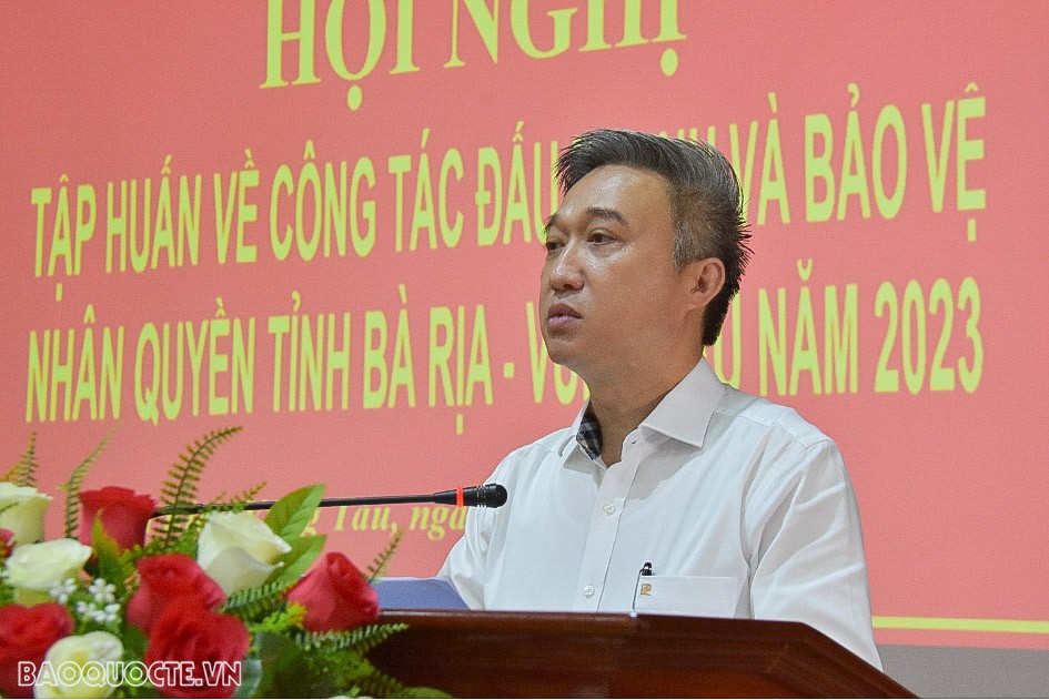 Bà Rịa- Vũng Tàu tổ chức tập huấn cho cán bộ về công tác nhân quyền Bà Rịa- Vũng Tàu tổ chức tập huấn cho cán bộ về công tác nhân quyền