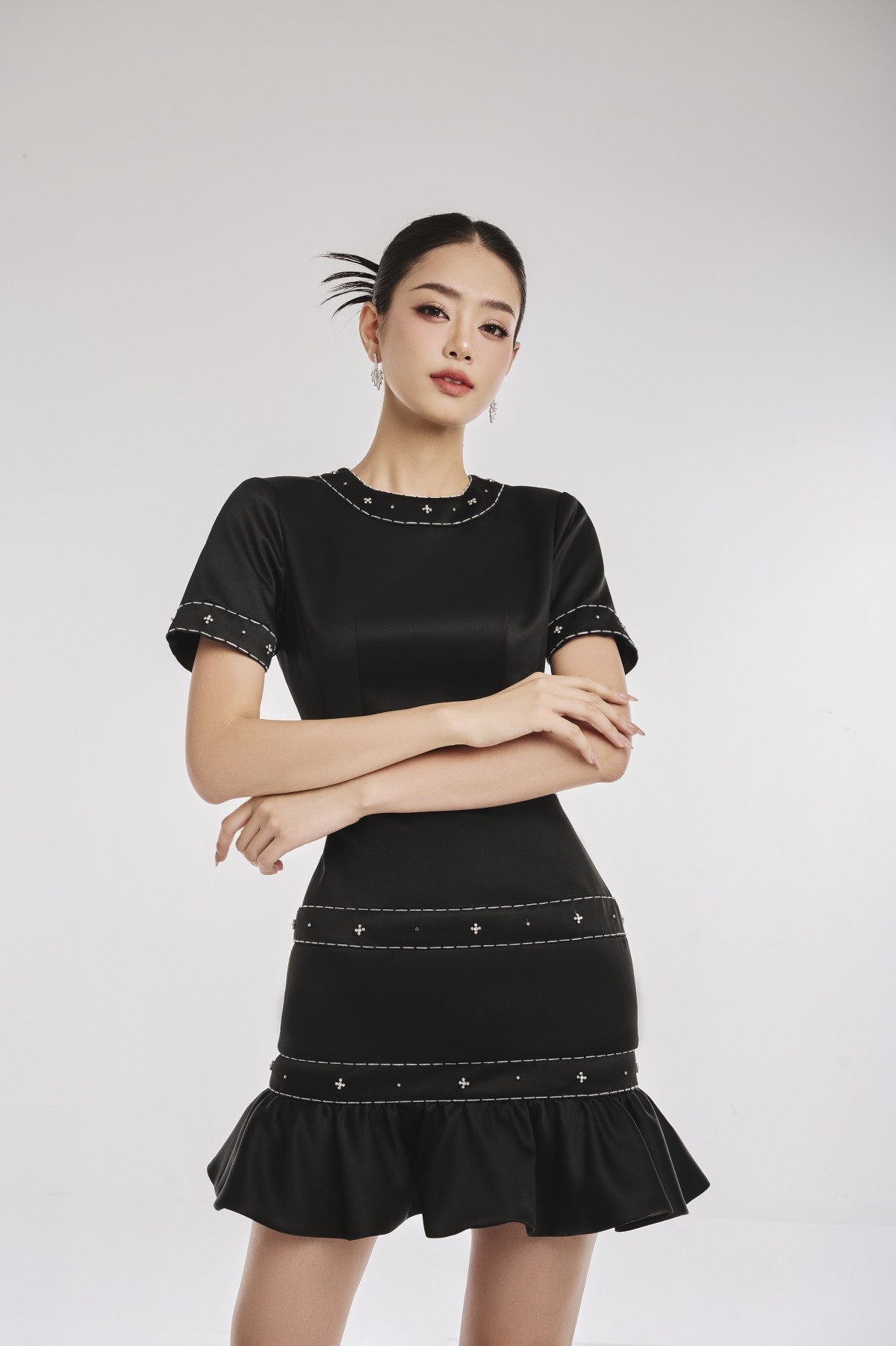 Á hậu Bùi Khánh Linh