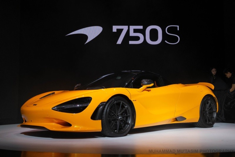 Cận cảnh siêu xe McLaren 750S vừa ra mắt tại Singapore, giá hơn 24 tỷ đồng
