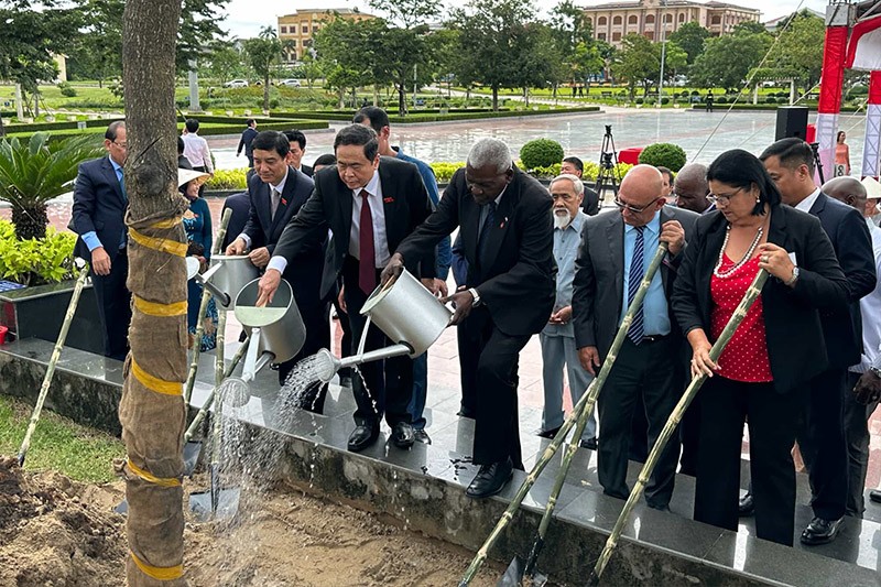 50 năm Fidel Castro thăm Vùng Giải phóng miền Nam: Nhớ về lịch sử, hướng tới tương lai