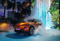 Cận cảnh VinFast VF6 vừa ra mắt tại Việt Nam, giá từ 675 triệu đồng