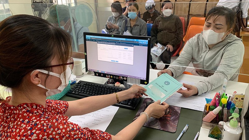 Người lao động được hưởng những quyền lợi gì khi đóng BHXH? Người lao động được hưởng những quyền lợi gì khi đóng BHXH?