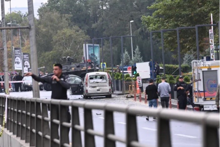 Nổ lớn làm rung chuyển thủ đô của Thổ Nhĩ Kỳ, nghi do khủng bố Nổ lớn làm rung chuyển thủ đô của Thổ Nhĩ Kỳ, nghi tấn công khủng bố