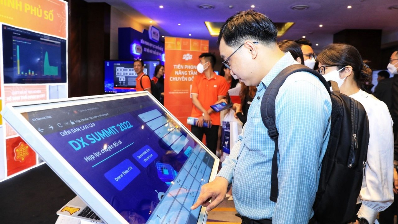 vi mot ha noi so hoa