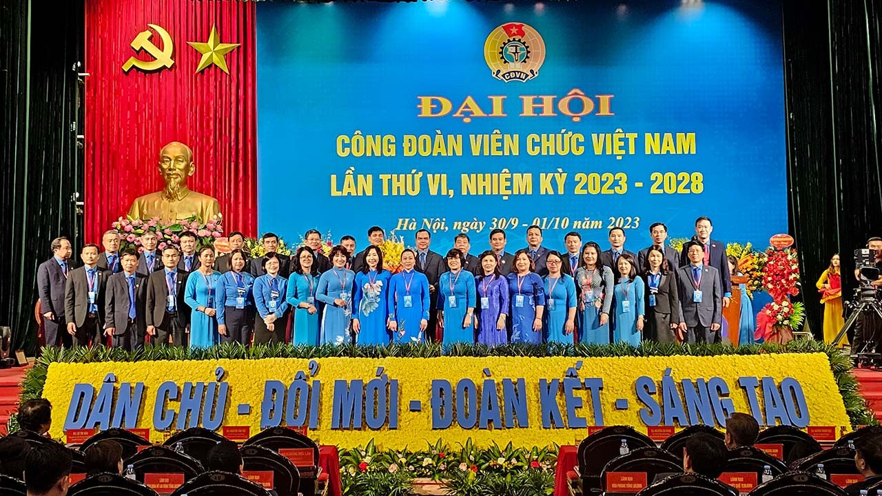 Đại hội Công đoàn Viên chức Việt Nam lần thứ VI thành công tốt đẹp Đại hội Công đoàn Viên chức Việt Nam lần thứ VI thành công tốt đẹp