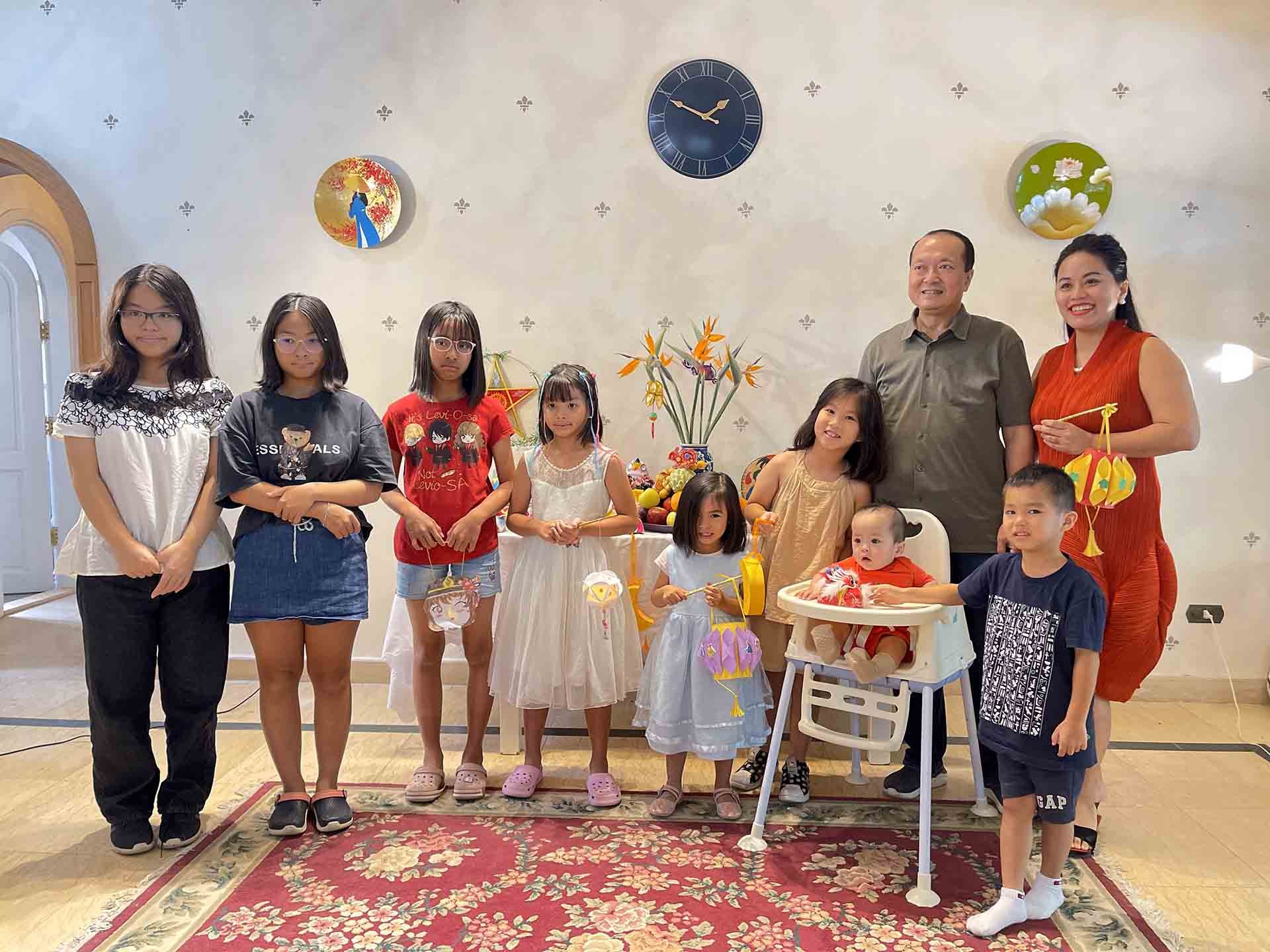 Thiếu nhi Việt Nam tại Ai Cập rộn ràng vui Trung thu