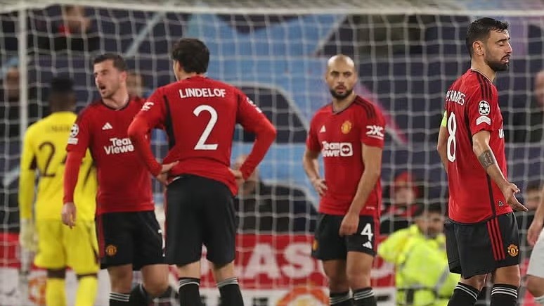 Champions League: MU ngậm ngùi nhận trận thua thứ 2; Bayern Munich nối dài chuỗi bất bại