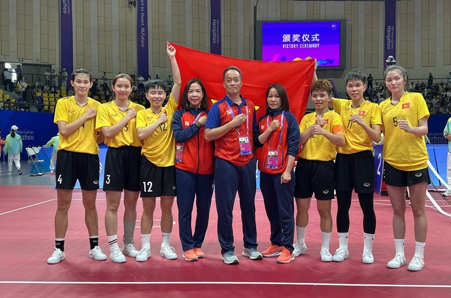 ASIAD 19: Đội tuyển cầu mây nữ mang Huy chương vàng về cho thể thao Việt Nam ASIAD 19: Đội tuyển cầu mây nữ mang Huy chương vàng về cho thể thao Việt Nam