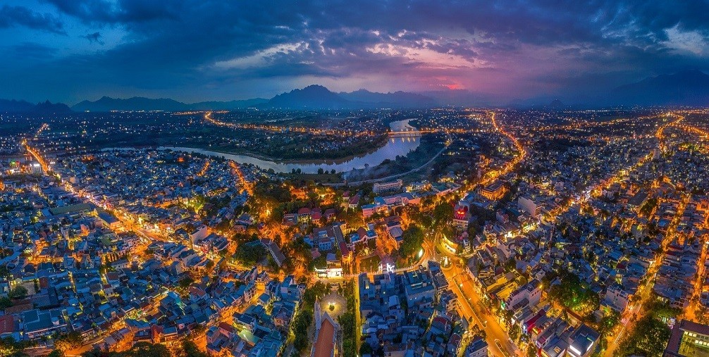 : Thành phố Phan Rang - Tháp Chàm – Tác giả: Đinh Lê Thái Huy : Thành phố Phan Rang - Tháp Chàm – Tác giả: Đinh Lê Thái Huy