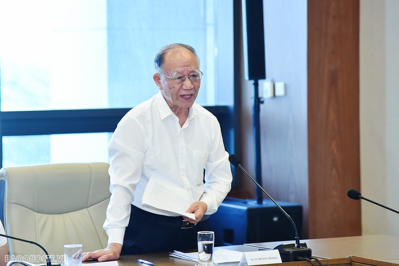 Tiếp tục tăng cường tuyên truyền, giới thiệu, tôn vinh Chủ tịch Hồ Chí Minh với cộng đồng quốc tế Tiếp tục tăng cường tuyên truyền, giới thiệu, tôn vinh Chủ tịch Hồ Chí Minh với cộng đồng quốc tế