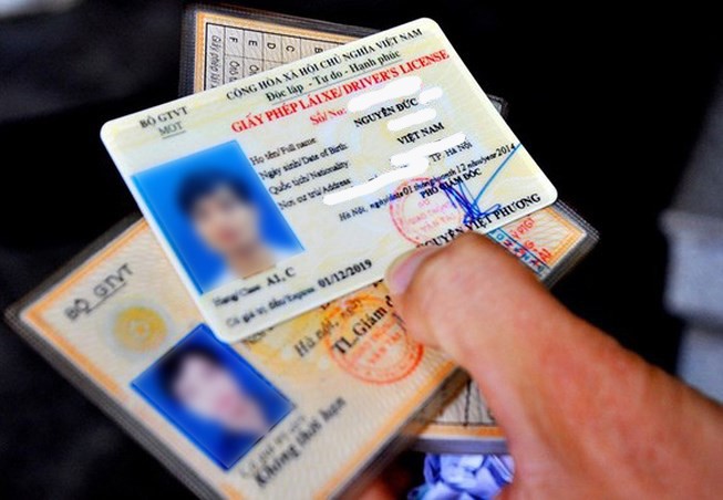 Thủ tục tách bằng lái xe tích hợp xe ô tô và xe máy Thủ tục tách bằng lái xe tích hợp xe ô tô và xe máy