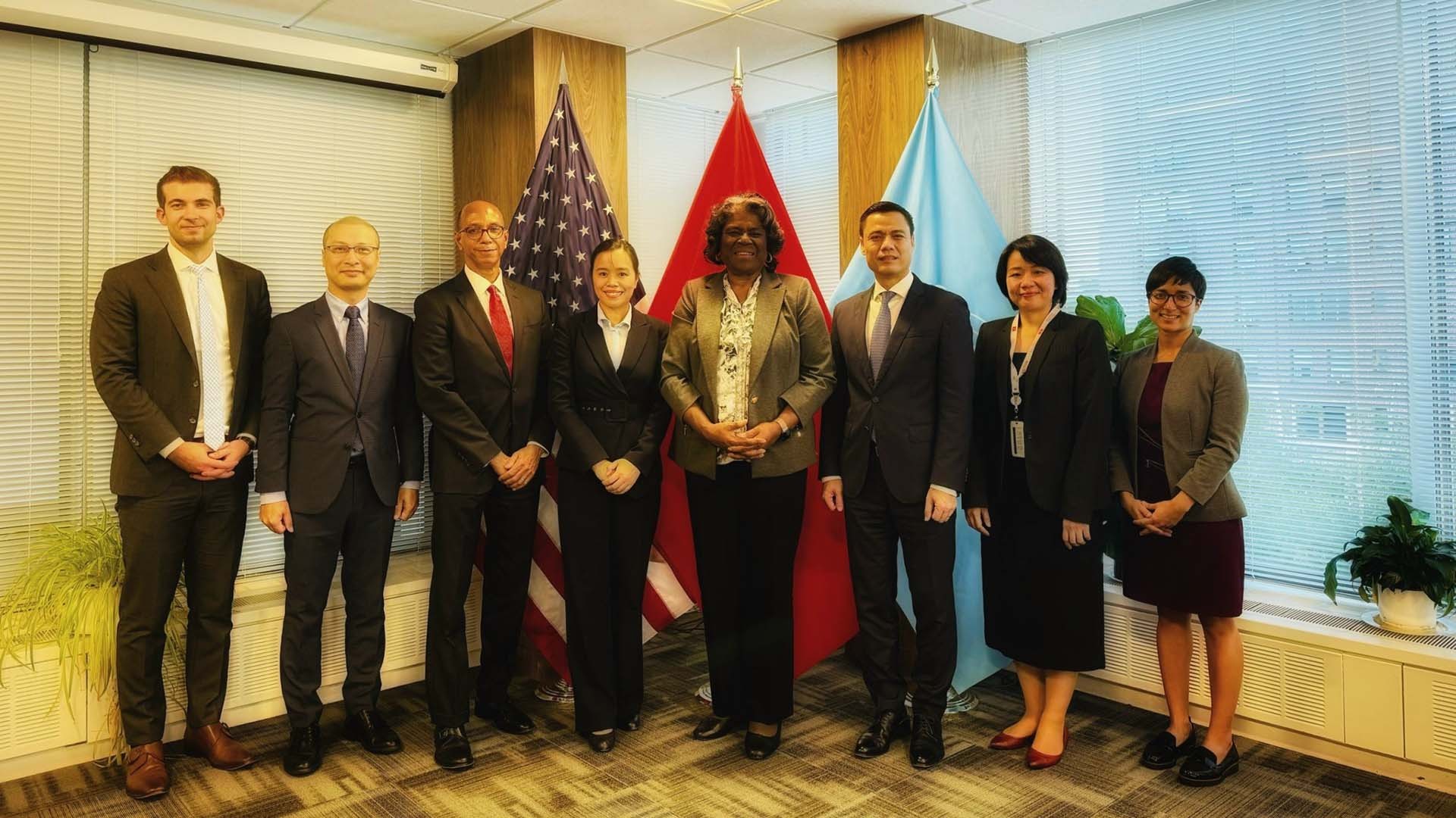 Việt Nam và Hoa Kỳ sẽ tăng cường hợp tác trong các vấn đề toàn cầu, triển khai các sáng kiến chung ở Liên hợp quốc Việt Nam và Hoa Kỳ sẽ tăng cường hợp tác trong các vấn đề toàn cầu, triển khai các sáng kiến chung ở Liên hợp quốc