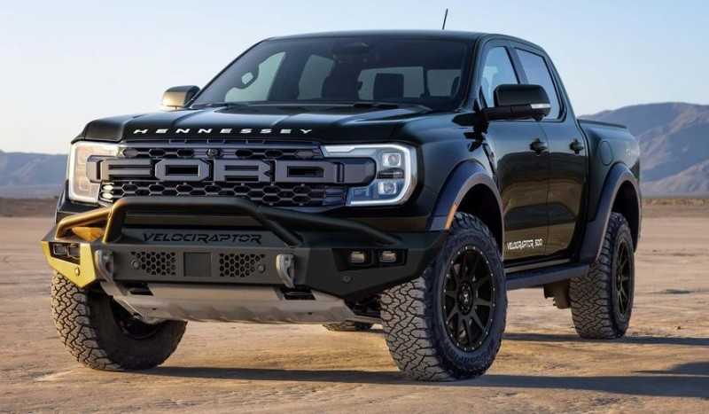 Cập nhật bảng giá xe hãng Ford mới nhất tháng 10/2023.