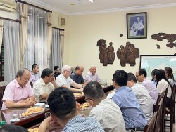 Tọa đàm kết nối cán bộ lãnh sự trẻ với thế hệ tiền bối