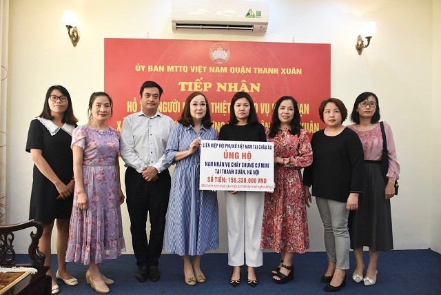 Người Việt tại châu Âu chia sẻ với nạn nhân vụ cháy chung cư mini Người Việt tại châu Âu chia sẻ với nạn nhân vụ cháy chung cư mini