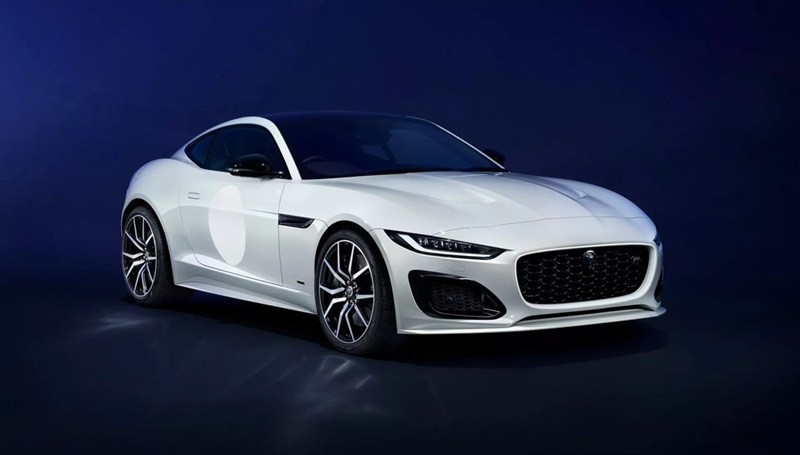 Cận cảnh Jaguar F-Type ZP Edition phiên bản giới hạn vừa ra mắt Cận cảnh Jaguar F-Type ZP Edition phiên bản giới hạn vừa ra mắt