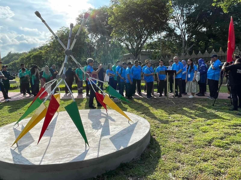 Đại sứ Việt Nam khai trương không gian đi bộ ASEAN tại Brunei Darussalam Đại sứ Việt Nam khai trương không gian đi bộ ASEAN tại Brunei Darussalam