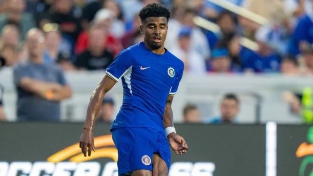 cầu thủ Ngoại hạng Anh: Arsenal giữ chân Ben White; Chelsea chưa gia hạn Ian Maatsen; cầu thủ Ngoại hạng Anh: Arsenal giữ chân Ben White; Chelsea chưa gia hạn Ian Maatsen;