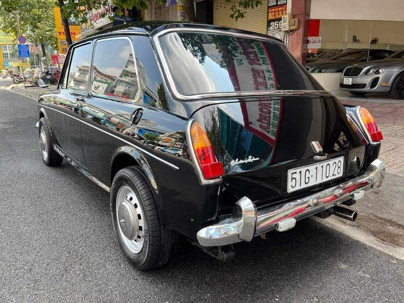 Cận cảnh xế cổ BMC ADO16 hơn 61 năm tuổi tại Việt Nam