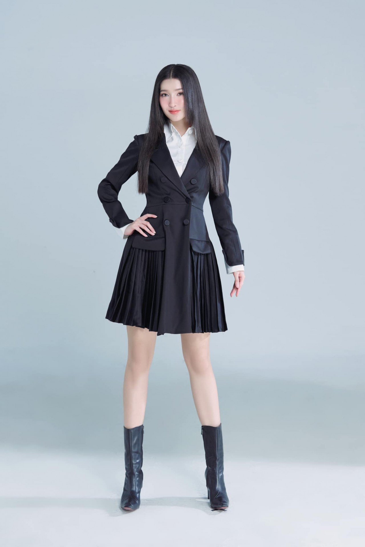 Á hậu Phương Nhi