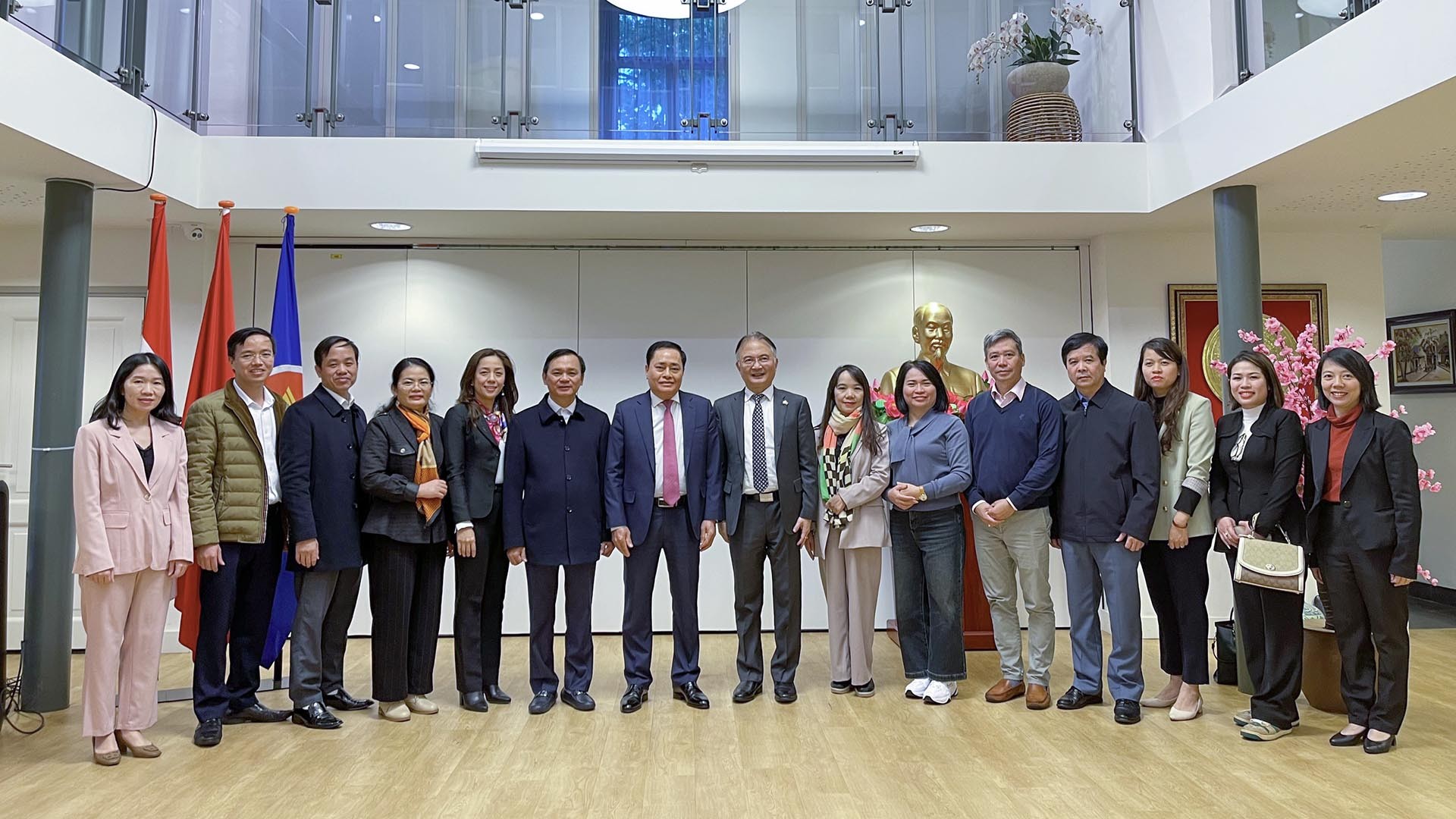 Tọa đàm giới thiệu và thúc đẩy nông sản địa phương tại Hà Lan Tọa đàm giới thiệu và thúc đẩy nông sản địa phương tại Hà Lan