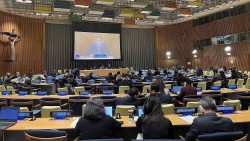 Việt Nam khẳng định tuân thủ luật pháp quốc tế là trách nhiệm của tất cả các quốc gia để xây dựng lòng tin, vì hoà bình và phát triển