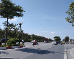 Dự báo thời tiết Hà Nội ngày 19/10: Ngày nắng; chiều, tối mưa rào, giông rải rác; đêm nhiều mây, có mưa to