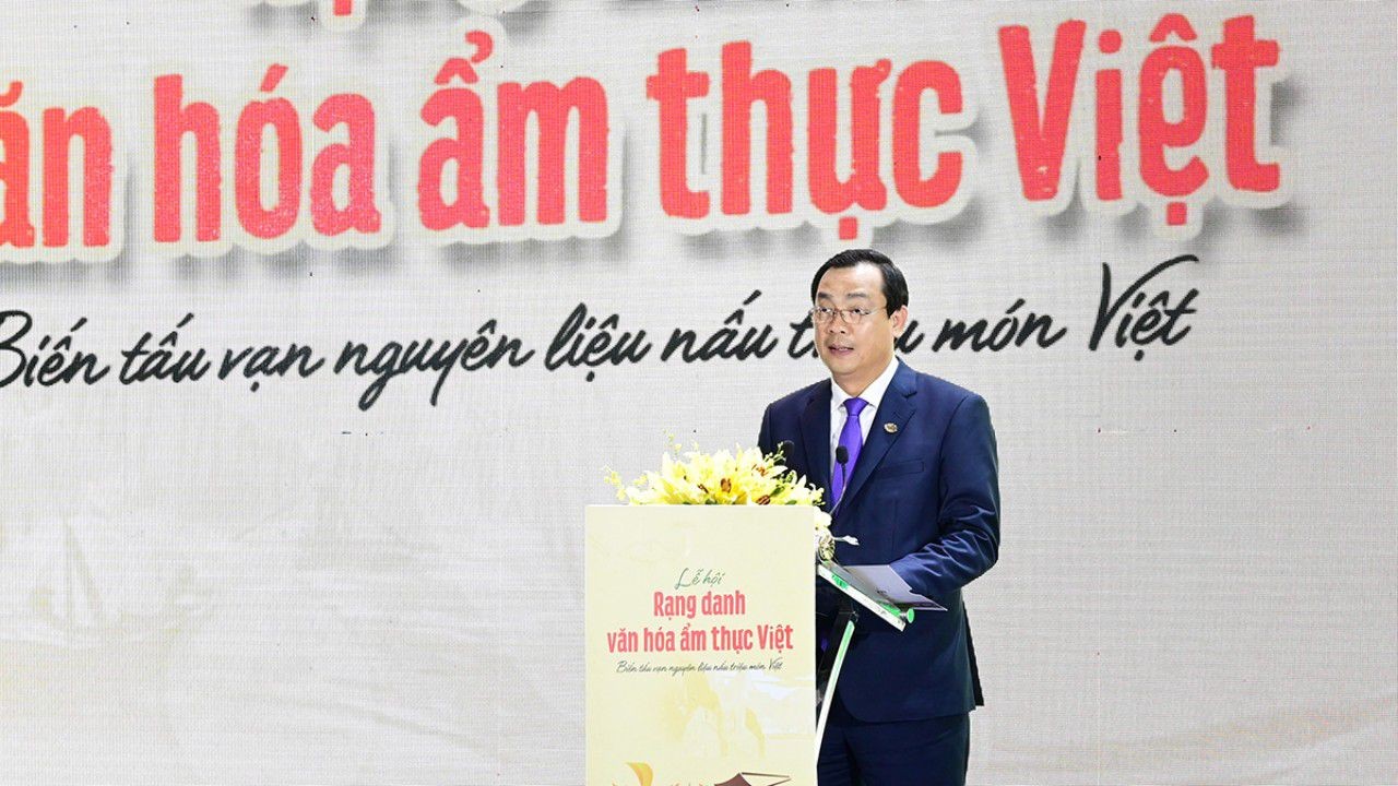 Hai kỉ lục mới được thiết lập tại Lễ hội 'Rạng danh văn hóa ẩm thực Việt' Hai kỉ lục mới được thiết lập tại Lễ hội 'Rạng danh văn hóa ẩm thực Việt'