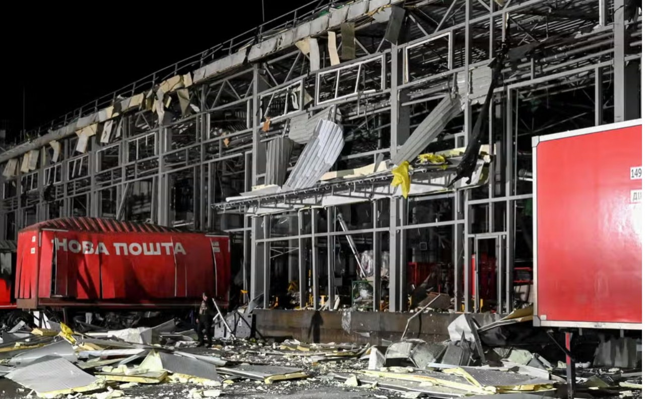 Quân đội Nga đa dạng hoá tấn công vào các địa điểm trọng yếu của Ukraine