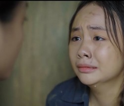 Cuộc chiến không giới tuyến tập 29: Phương hốt hoảng khi nhìn thấy Chà khóc lóc, run rẩy