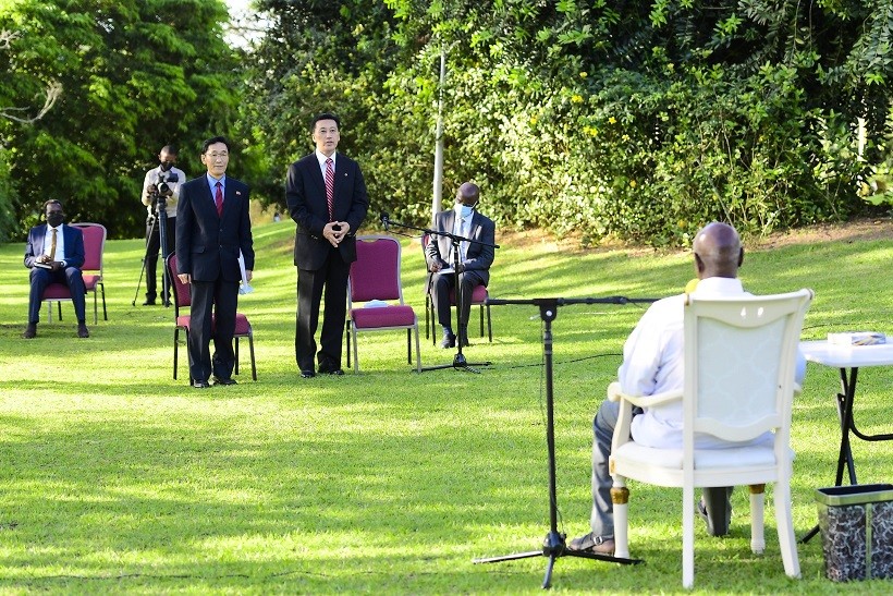 Triều Tiên đóng cửa Đại sứ quán tại Uganda Triều Tiên đóng cửa Đại sứ quán tại Uganda