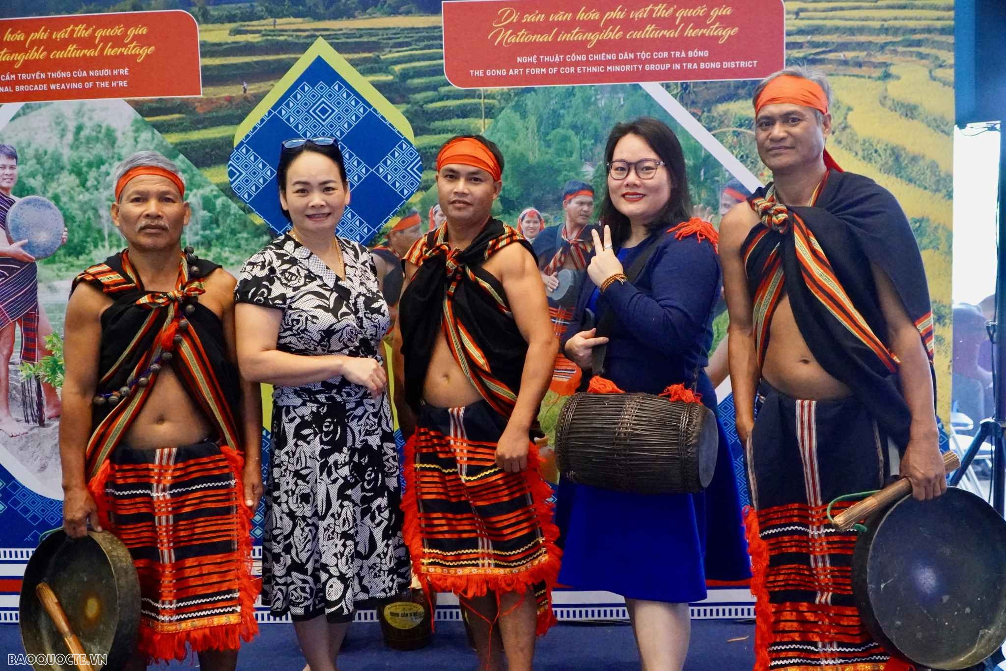 Quảng bá Quảng Ngãi đến đại biểu quốc tế