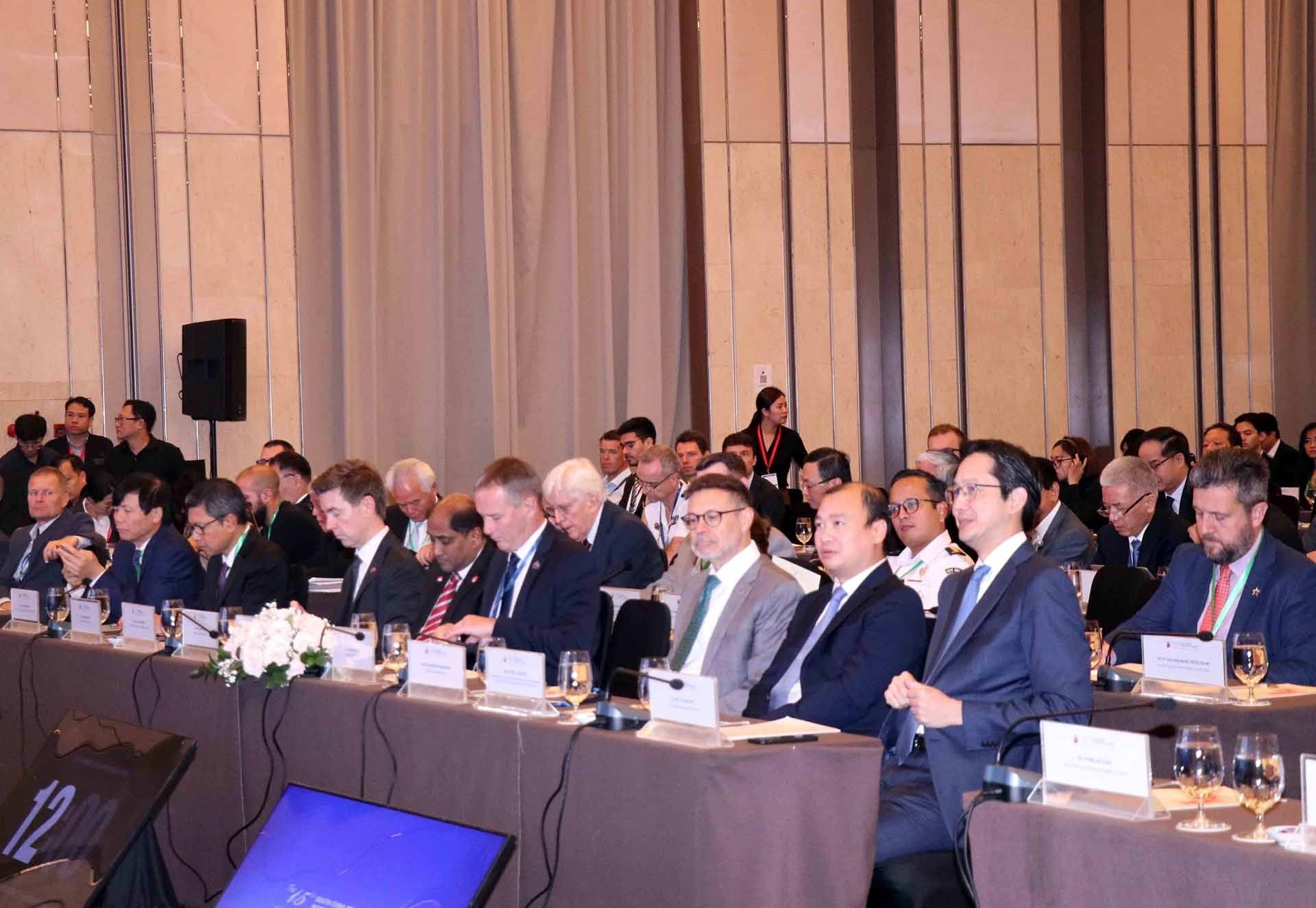 Vì một Biển Đông 'xanh hơn, minh bạch hơn'