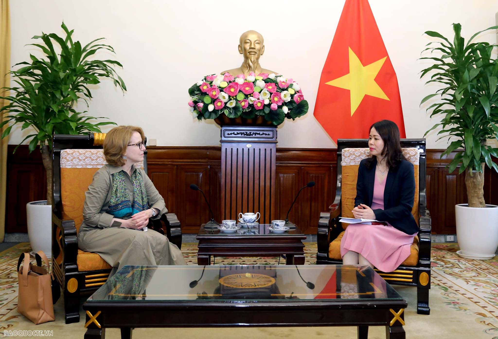 Việt Nam tiếp tục tạo điều kiện hỗ trợ quỹ Châu Á hoạt động hiệu quả tại Việt Nam Tiếp tục hỗ trợ Quỹ châu Á hoạt động hiệu quả tại Việt Nam