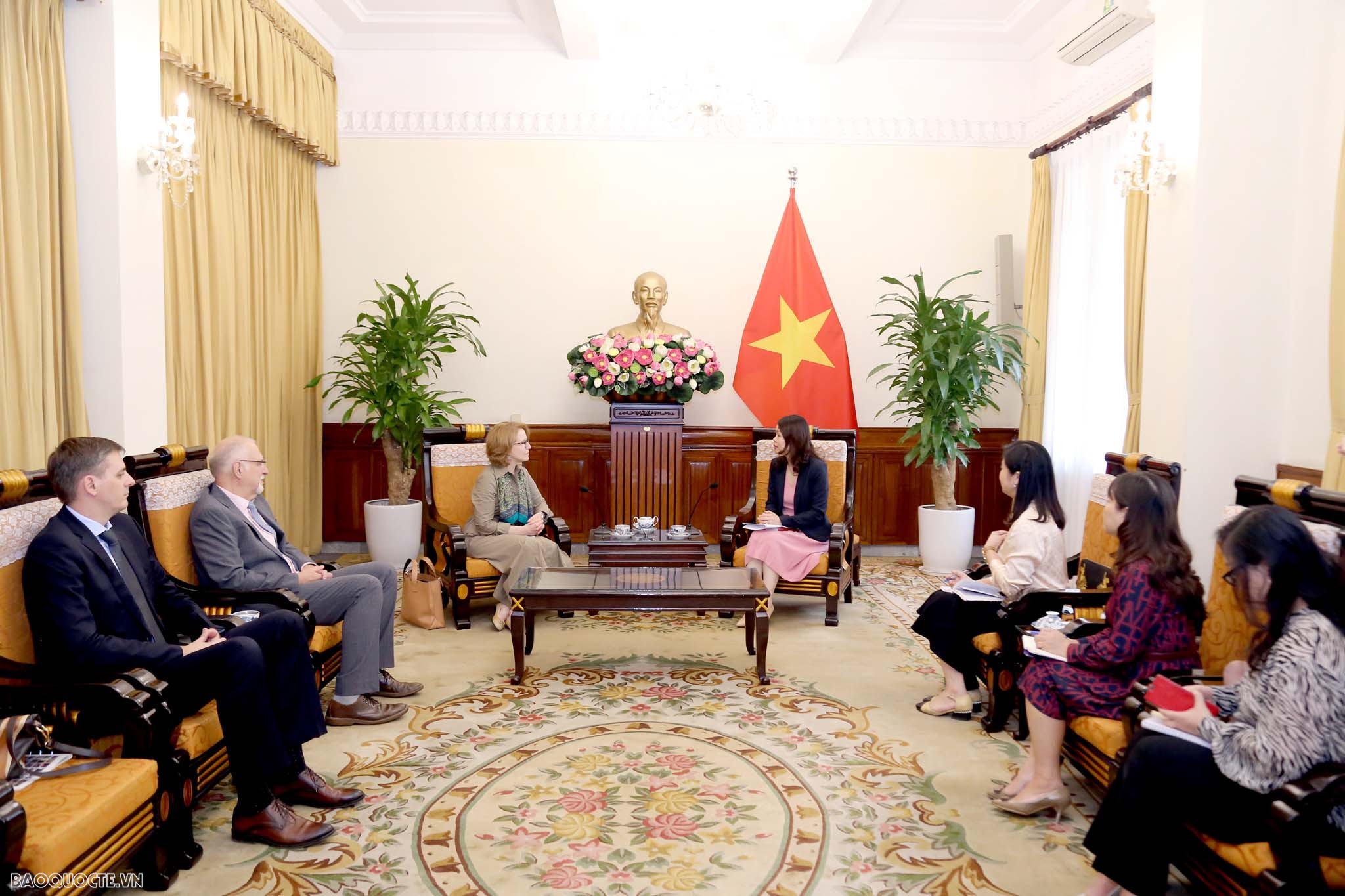 Việt Nam tiếp tục tạo điều kiện hỗ trợ quỹ Châu Á hoạt động hiệu quả tại Việt Nam Tiếp tục hỗ trợ Quỹ châu Á hoạt động hiệu quả tại Việt Nam