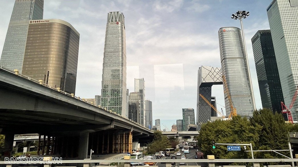 'Mây mù' bao phủ châu Á, đầu tàu kinh tế chưa hết lung lay, chờ ông Trump trở lại và 'ra đòn'