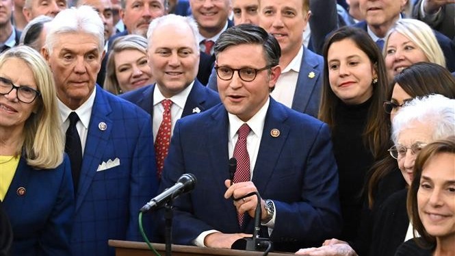 Tân Chủ tịch Hạ viện Mỹ: Bước thăng tiến ngoạn mục do 'ý trời', không đủ thời gian cho 'tuần trăng mật'