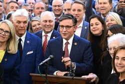 Tân Chủ tịch Hạ viện Mỹ: Bước thăng tiến ngoạn mục do 'ý trời', không đủ thời gian cho 'tuần trăng mật'