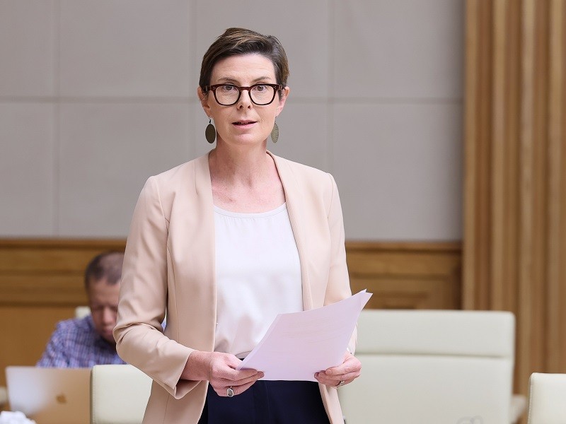 Trưởng Đại diện WHO: Cách ứng phó với Covid-19 của Việt Nam trở thành hình mẫu tham khảo cho nhiều quốc gia Trưởng Đại diện WHO: Cách ứng phó với Covid-19 của Việt Nam trở thành hình mẫu tham khảo cho nhiều quốc gia