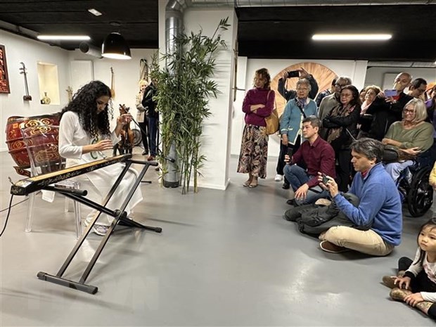 Chặng đường một thập niên của Ngôi nhà Việt Nam tại Pháp