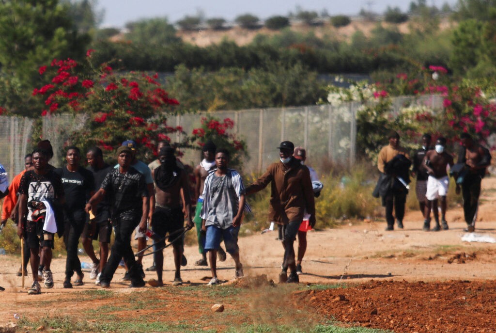 Đối diện nguy cơ khủng hoảng, một quốc gia châu Âu chuẩn bị kịch bản đón 100.000 người di cư từ Trung Đông