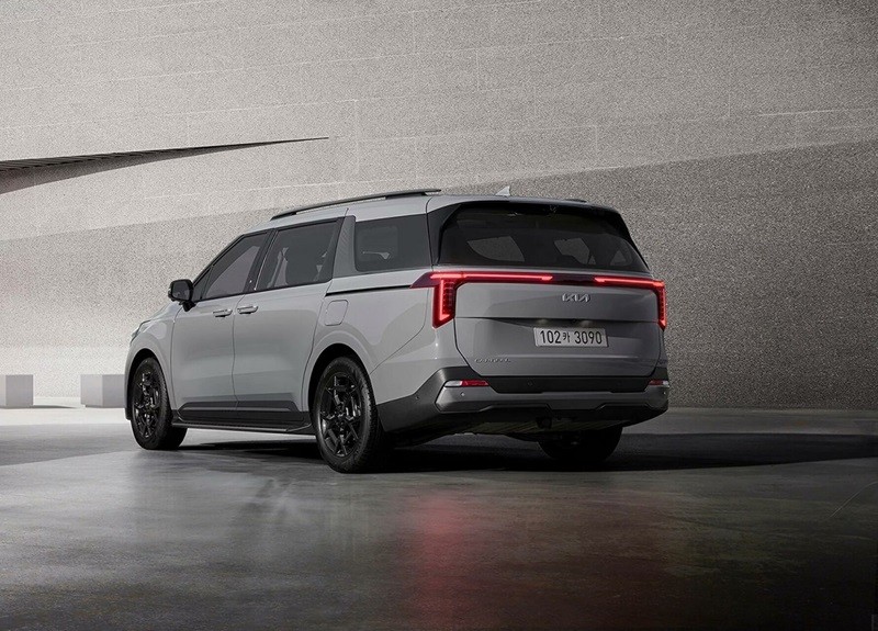 Cận cảnh Kia Carnival 2024 vừa ra mắt với nhiều nâng cấp đáng giá Cận cảnh Kia Carnival 2024 vừa ra mắt với nhiều nâng cấp đáng giá