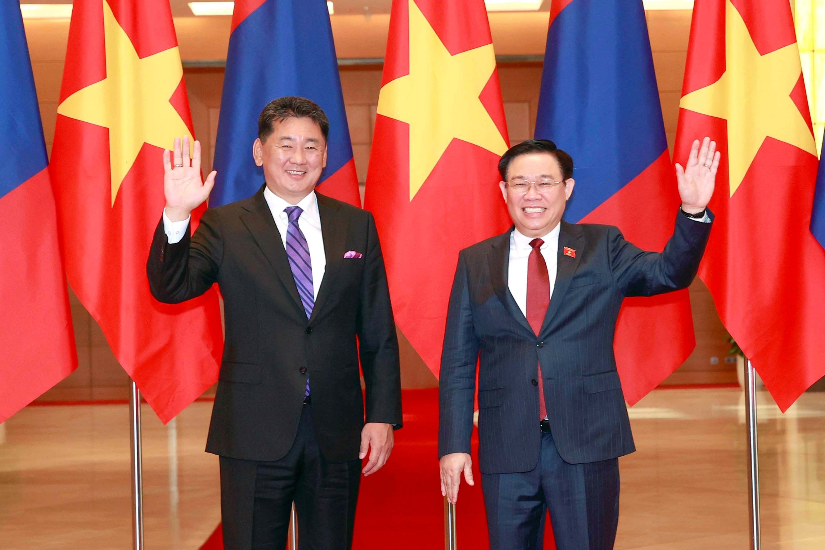 Toàn văn Thông cáo chung Việt Nam-Mông Cổ Toàn văn Thông cáo chung Việt Nam-Mông Cổ