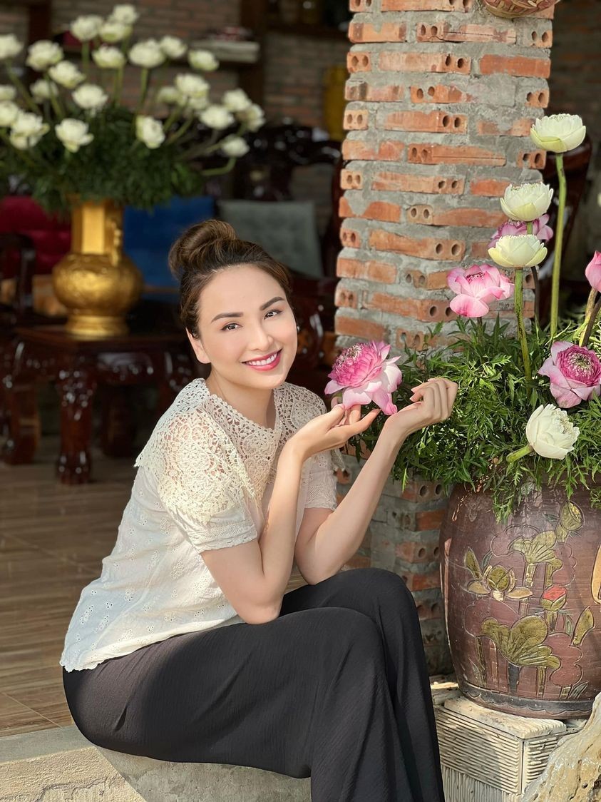 Nhan sắc Hoa hậu Diễm Hương bây giờ ra sao?