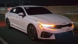Lộ diện hình ảnh Kia K5 2024 tại Hàn Quốc