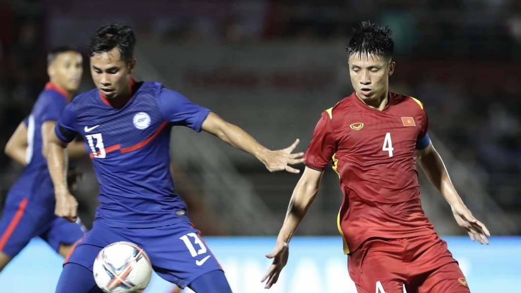 doi tuyen viet nam duy manh chan thuong hlv philippe troussier trieu tap bo sung bui tien dung