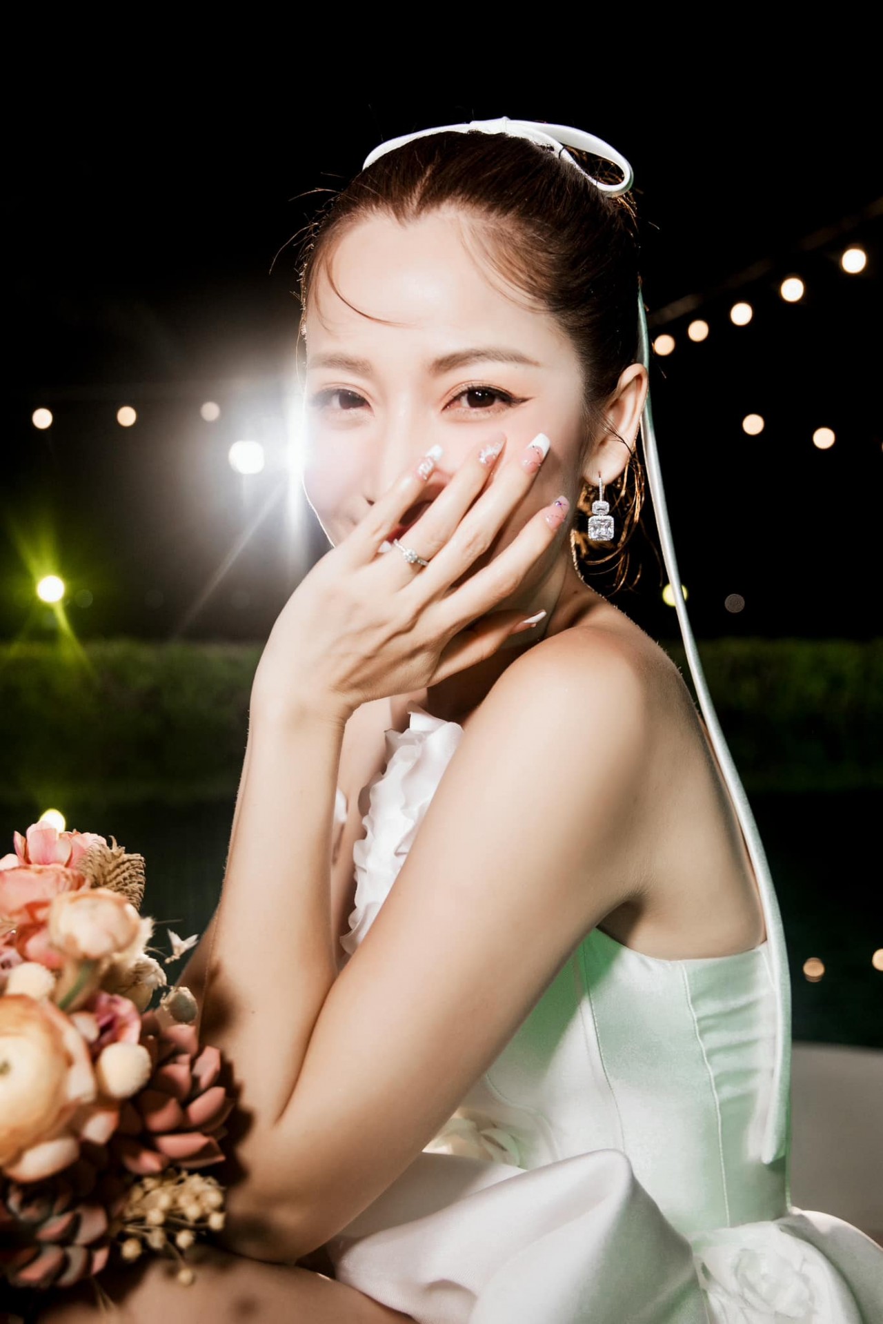 Ngắm nhan sắc cô dâu Puka