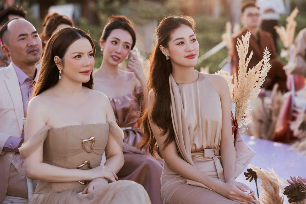 Dàn diễn viên, người mẫu 'đổ bộ' đám cưới Puka Dàn diễn viên, người mẫu 'đổ bộ' đám cưới Puka