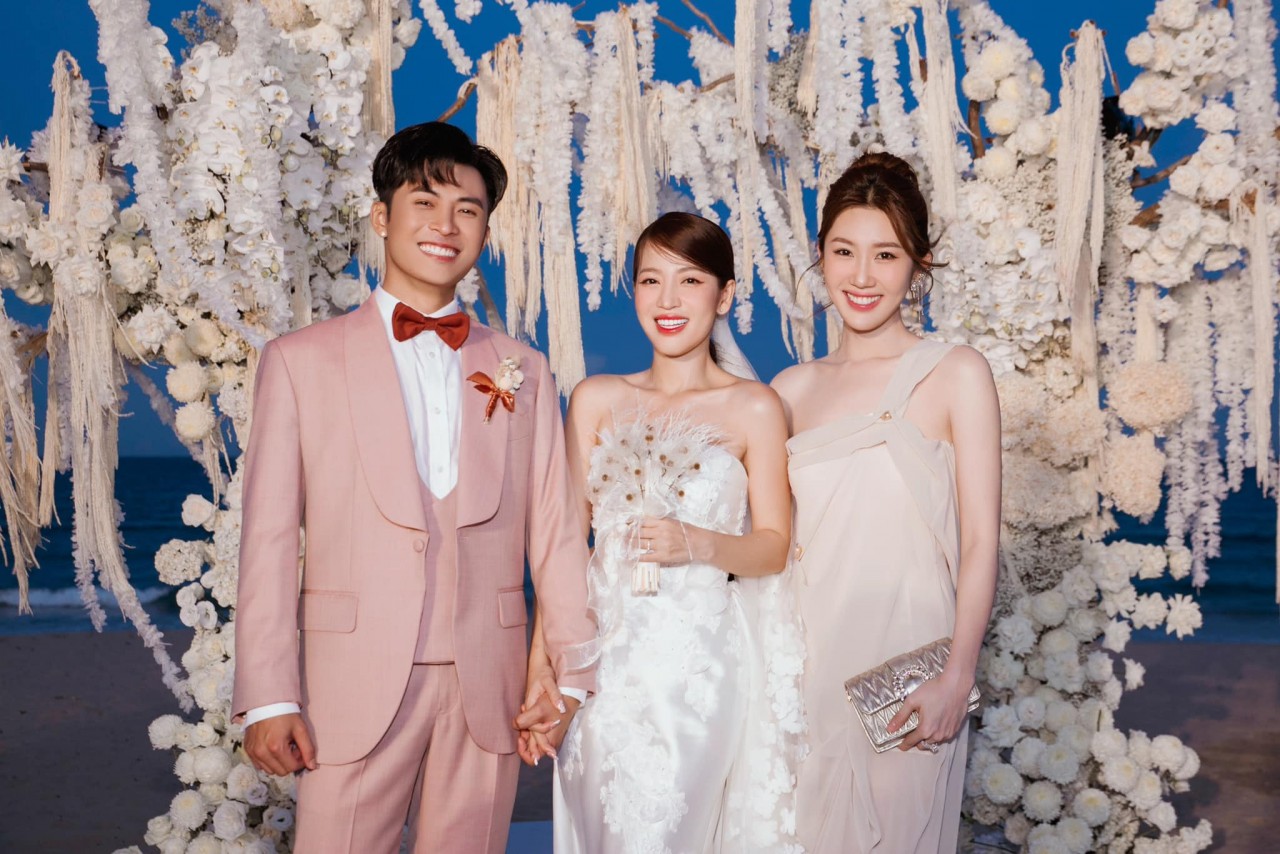 Dàn diễn viên, người mẫu 'đổ bộ' đám cưới Puka