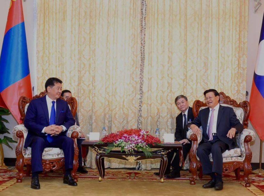 Chủ tịch nước Lào Thongloun Sisoulith và Tổng thống Mông Cổ Ukhnaagiin Khurelsukh ngày 6/11/2023 tại thủ đô Vientiane. (Nguồn: Montsame) Chủ tịch nước Lào Thongloun Sisoulith và Tổng thống Mông Cổ Ukhnaagiin Khurelsukh ngày 6/11/2023 tại thủ đô Vientiane. (Nguồn: Montsame)